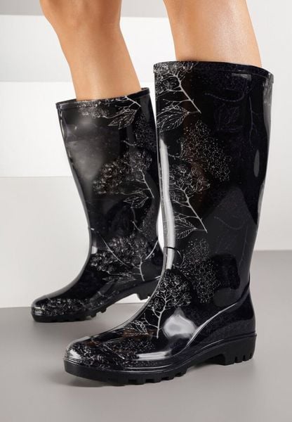 Czarne Kalosze o Klasycznym Fasonie z Motywem Roślinnym Talvanne. Czarne kalosze Renee, bez wzorów, bez zapięcia. Za 69.99 zł.