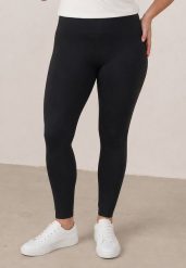 Czarne Klasyczne Legginsy z Wysokim Stanem Norisi. Czarne legginsy Born2be, bez wzorów, z jeansu, eleganckie. Za 79.99 zł.