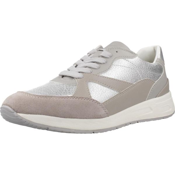 Buty GEOX D BULMYA Brązowy. Brązowe trekkingi Geox, bez wzorów, ze skóry, bez zapięcia, trekkingowe. Za 219.99 zł.
