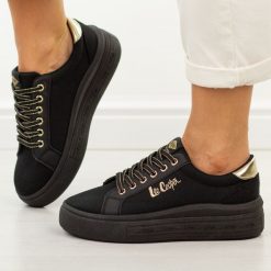 Czarne trampki damskie Lee Cooper 4476. Czarne trampki Lee Cooper, bez wzorów, z gumy, casualowe, bez zapięcia. Za 139.00 zł.
