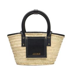 Torebka JACQUEMUS. Brązowe torebki klasyczne JACQUEMUS, bez wzorów, bez dodatków. Za 1,659.00 zł.