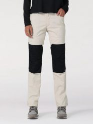 WRANGLER REINFORCED SOFTSHELL PANT DAMSKIE SPODNIE MATERIAŁOWE ELMWOO WC2GAW17D 112324385. Brązowe spodnie materiałowe Wrangler, bez wzorów, z materiału. Za 209.99 zł.