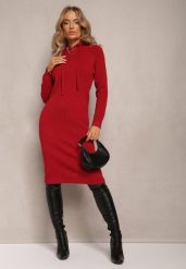 Bordowa Wełniana Sukienka w Prążki z Kapturem Opiuda. Czerwone sukienki Renee, na co dzień, bez wzorów, z wełny, eleganckie, bez kołnierzyka, bez ramiączek, midi, sportowe. Za 109.99 zł.