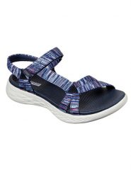 Skechers Sandały "On-The-Go 600 Electric" w kolorze niebieskim rozmiar: 39. Niebieskie sandały Skechers, bez wzorów, klasyczne, z otwartym noskiem, bez obcasa, bez zapięcia. Za 211.66 zł.