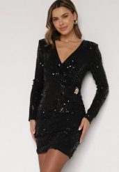 Czarna Dopasowana Sukienka o Eleganckim Kroju z Dekoltem w Serek i Cekinami Iwedama. Czarne sukienki Born2be, na imprezę, l, bez wzorów, z poliesteru, eleganckie, bez kołnierzyka, bez ramiączek, dopasowane. Za 189.99 zł.