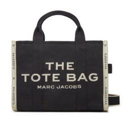 Torebka Marc Jacobs. Czarne torebki klasyczne Marc Jacobs, bez wzorów, klasyczne, bez dodatków. Za 1,379.00 zł.