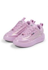 Buty sportowe damskie Fila Superbubble. Czerwone buty treningowe Fila, bez wzorów, z gumy, bez zapięcia, trekkingowe. Za 299.00 zł.