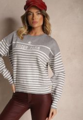 Szary Sweter z Bawełną Ozdobiony Haftowanym Napisem i Paskami Zeanika. Szare swetry Renee, bez wzorów, z bawełny, casualowe, bez ramiączek. W wyprzedaży za 71.99 zł.