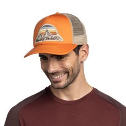 Czapka Trucker Buff Bougi. Brązowe czapki z daszkiem Buff, na lato, bez wzorów, z materiału, klasyczne. Za 152.50 zł.
