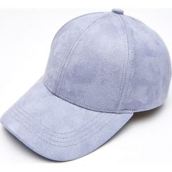 Czapka z daszkiem - Fioletowy. Czapki z daszkiem marki Cropp. Za 34.99 zł.