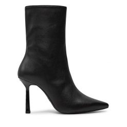 Botki HUGO. Czarne botki Hugo, bez wzorów, bez obcasa, na szpilce, bez zapięcia. Za 799.99 zł.