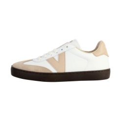 Skórzane i zamszowe buty sportowe Victoria Berlin. Brązowe buty sportowe lifestyle VICTORIA, bez wzorów, ze skóry, bez zapięcia. W wyprzedaży za 351.90 zł.