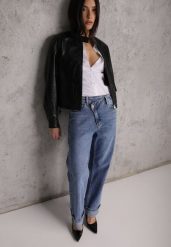 Niebieskie Asymetryczne Jeansy z Bawełny z Podwiniętymi Nogawkami Kenavia. Niebieskie jeansy Renee, l, bez wzorów, z bawełny, eleganckie. Za 149.99 zł.