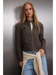 Trendyol Kurtka w kolorze ciemnobrązowym ze skóry syntetycznej rozmiar: L. Brązowe kurtki Trendyol, l, bez wzorów, ze skóry, bez kaptura. Za 192.33 zł.