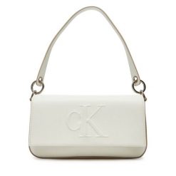 Torebka Calvin Klein. Białe torebki klasyczne Calvin Klein, bez wzorów, klasyczne, bez dodatków. Za 399.99 zł.