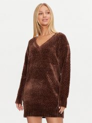 Guess Sukienka dzianinowa Talia W4BR72 Z3HH2 Brązowy Regular Fit. Brązowe sukienki Guess, s, z aplikacjami, z dzianiny, bez kołnierzyka, bez ramiączek. Za 279.99 zł.