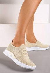 Beżowe Buty Sportowe Bretheis. Brązowe buty sportowe lifestyle Born2be, bez wzorów, z dresówki, przed kostkę, bez zapięcia. W wyprzedaży za 29.74 zł.