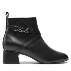 Botki KARL LAGERFELD. Czarne botki KARL LAGERFELD, bez wzorów, bez obcasa, na słupku, bez zapięcia. Za 539.99 zł.
