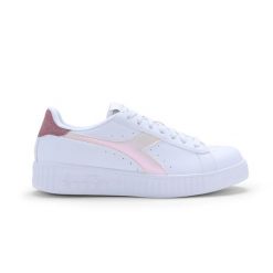 Trampki damskie DIADORA STEP P GLITTER RAINBOW. Białe trampki Diadora, bez wzorów, bez zapięcia. Za 139.99 zł.