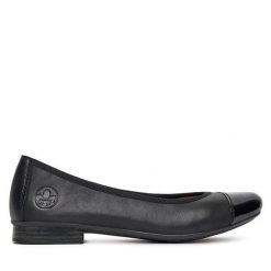 Baleriny Rieker. Czarne baleriny Rieker, bez wzorów, bez obcasa, bez zapięcia. Za 209.99 zł.