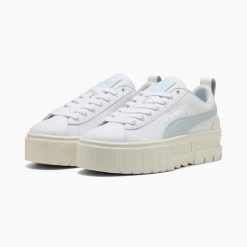 Buty sportowe damskie Puma MAYZE LUX 40126103. Białe buty treningowe Puma, bez wzorów, z gumy, bez zapięcia. Za 269.94 zł.