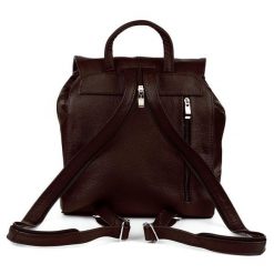 Brązowy plecak skórzany damski POLSKI B5 z klapą S41. Brązowe plecaki bez wzorów, bez dodatków. Za 214.40 zł.