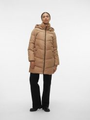 Vero Moda Płaszcz przejściowy w kolorze jasnobrązowym rozmiar: XS. Brązowe płaszcze Vero Moda, xs, bez wzorów, bez kaptura. Za 90.69 zł.