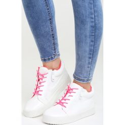 Białe Sneakersy I Promise You. Buty sportowe lifestyle marki Born2be. Za 89.99 zł.