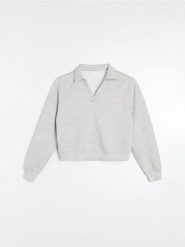Bluza polo z domieszką wiskozy soft touch - szary. Szare bluzy Sinsay, l, bez wzorów, z wiskozy, bez ramiączek, bez kaptura. Za 49.99 zł.