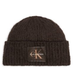 Czapka Calvin Klein. Brązowe czapki zimowe Calvin Klein, bez wzorów. Za 209.99 zł.
