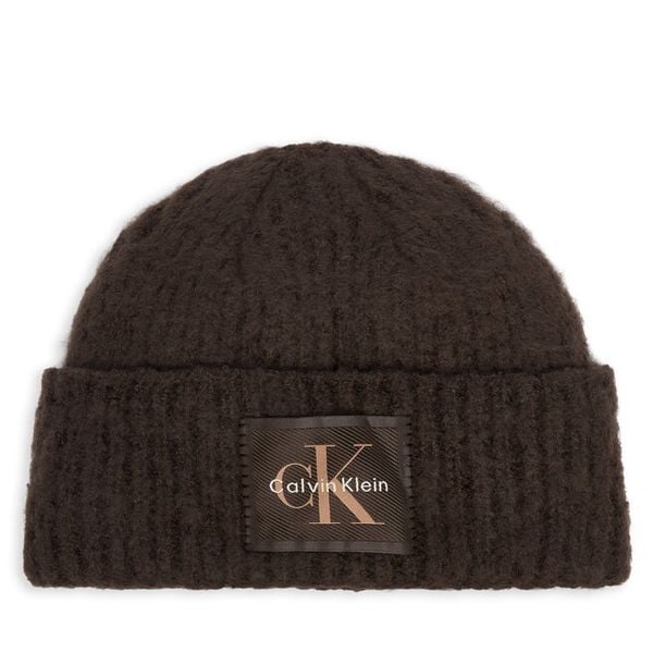 Czapka Calvin Klein. Brązowe czapki zimowe Calvin Klein, bez wzorów. Za 209.99 zł.