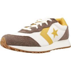 Buty CONVERSE OMEGA TRAINER Brązowy. Brązowe buty trekkingowe Converse, z zamszu, bez zapięcia. Za 384.71 zł.