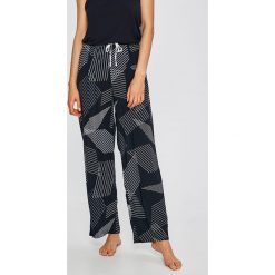 Dkny - Spodnie piżamowe. Piżamy marki Sinsay. W wyprzedaży za 179.90 zł.