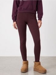 Legginsy z domieszką wiskozy - czerwony. Czerwone legginsy Sinsay, bez wzorów, z wiskozy. Za 39.99 zł.