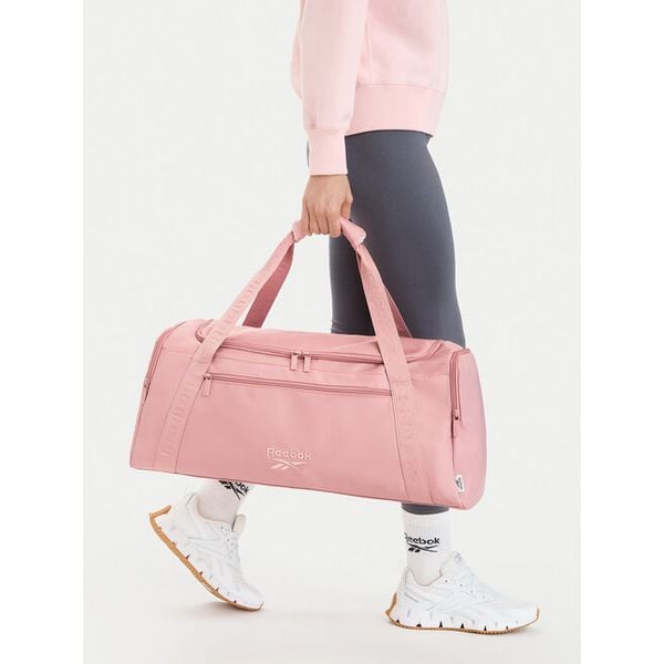Torba sportowa Reebok. Czerwone torby sportowe Reebok, bez wzorów. Za 149.99 zł.
