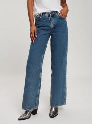 Cross Jeans Dżinsy - Flared fit - w kolorze niebieskim rozmiar: 31W/34L. Niebieskie jeansy Cross Jeans, l, z aplikacjami, z jeansu, klasyczne. Za 113.90 zł.