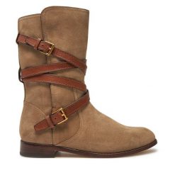 Botki LAUREN RALPH LAUREN. Brązowe botki Lauren Ralph Lauren, bez wzorów, bez obcasa, na płaskiej podeszwie, bez zapięcia. Za 719.99 zł.
