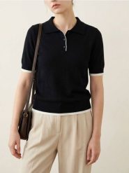 Wiskozowy sweter z kołnierzykiem - czarny. Czarne swetry Sinsay, l, bez wzorów, z wiskozy, bez ramiączek. Za 39.99 zł.