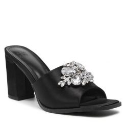 Klapki Jenny Fairy. Czarne klapki Jenny Fairy, bez wzorów, bez obcasa, bez zapięcia. Za 149.99 zł.