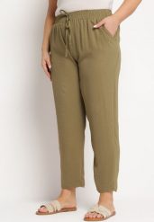 Ciemnozielone Spodnie Wiązane Troczkiem w Pasie z Kieszeniami Jeoolia. Zielone jeansy Born2be, uniwersalny, bez wzorów, z jeansu, eleganckie. Za 59.99 zł.