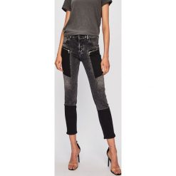 Diesel - Jeansy Babhila. Szare jeansy Diesel, bez wzorów, z bawełny. Za 1,299.00 zł.