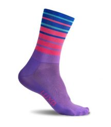 Skarpety Rowerowe dla dorosłych unisex LUXA Dynamic. Czerwone skarpetki LUXA, bez wzorów, z materiału. Za 49.90 zł.