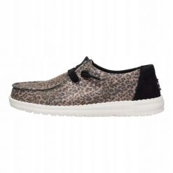 HEYDUDE Damskie Mokasyny Wendy Sparkle Animal. Brązowe mokasyny Hey dude, bez wzorów, z materiału. Za 249.00 zł.
