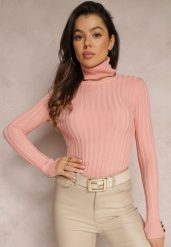 Różowy Golf z Prążkowanej Dzianiny Delki. Czerwone swetry Renee, na jesień, l, bez wzorów, z dzianiny, bez ramiączek. W wyprzedaży za 55.99 zł.