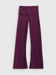 4F Legginsy z rozszerzanymi nogawkami damskie - fioletowe L. Fioletowe legginsy 4f, bez wzorów, z dzianiny, eleganckie. Za 129.99 zł.