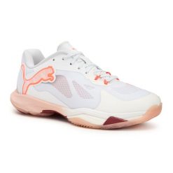 Buty do piłki ręcznej damskie PUMA Vantage Nitro W+. Białe buty treningowe Puma, bez wzorów, z gumy, bez zapięcia, do piłki ręcznej. Za 559.99 zł.
