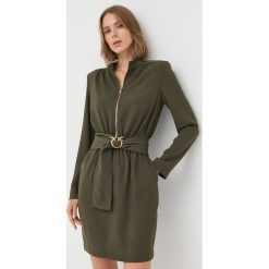 Pinko sukienka kolor zielony mini prosta. Zielone sukienki Pinko, na co dzień, bez wzorów, bez kołnierzyka, bez ramiączek, mini. Za 1,319.90 zł.