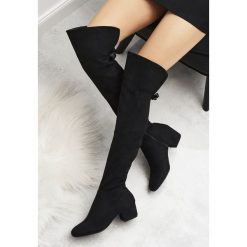Czarne Kozaki Winter Is Coming. Kozaki marki Born2be. Za 139.99 zł.
