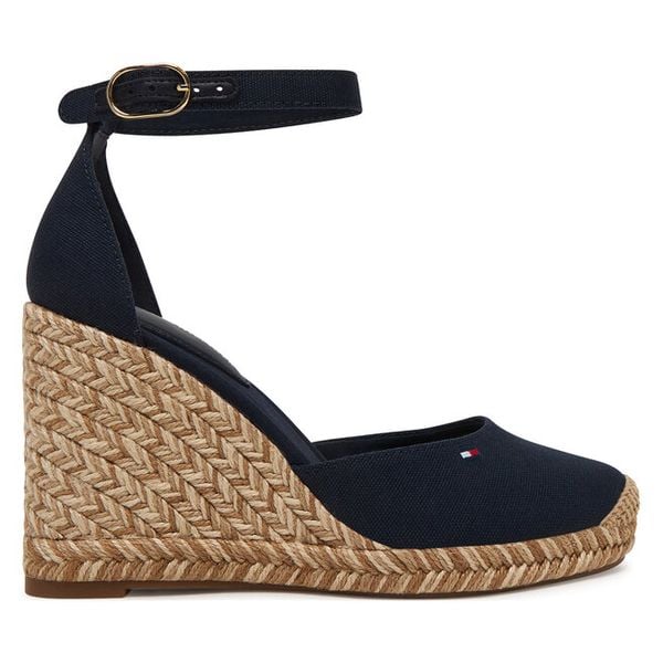 Espadryle Tommy Hilfiger. Niebieskie espadryle Tommy Hilfiger, bez wzorów, bez obcasa. Za 409.99 zł.