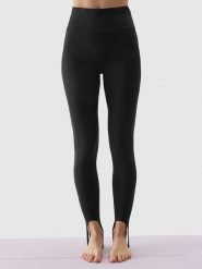 4F Legginsy sportowe w kolorze czarnym rozmiar: S. Czarne legginsy 4f, bez wzorów, z materiału, sportowe. Za 92.64 zł.